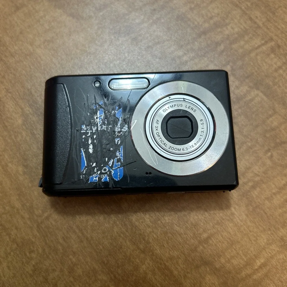 Olympus T-100 Digital Camera 12 Megapixel Black Tested Battery Include See Desc